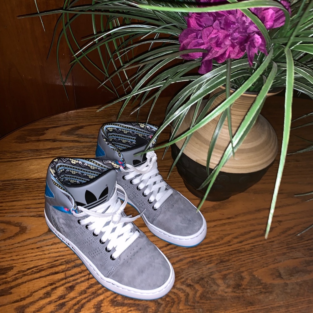 Adidas OrthoLite High Top Sneakers!